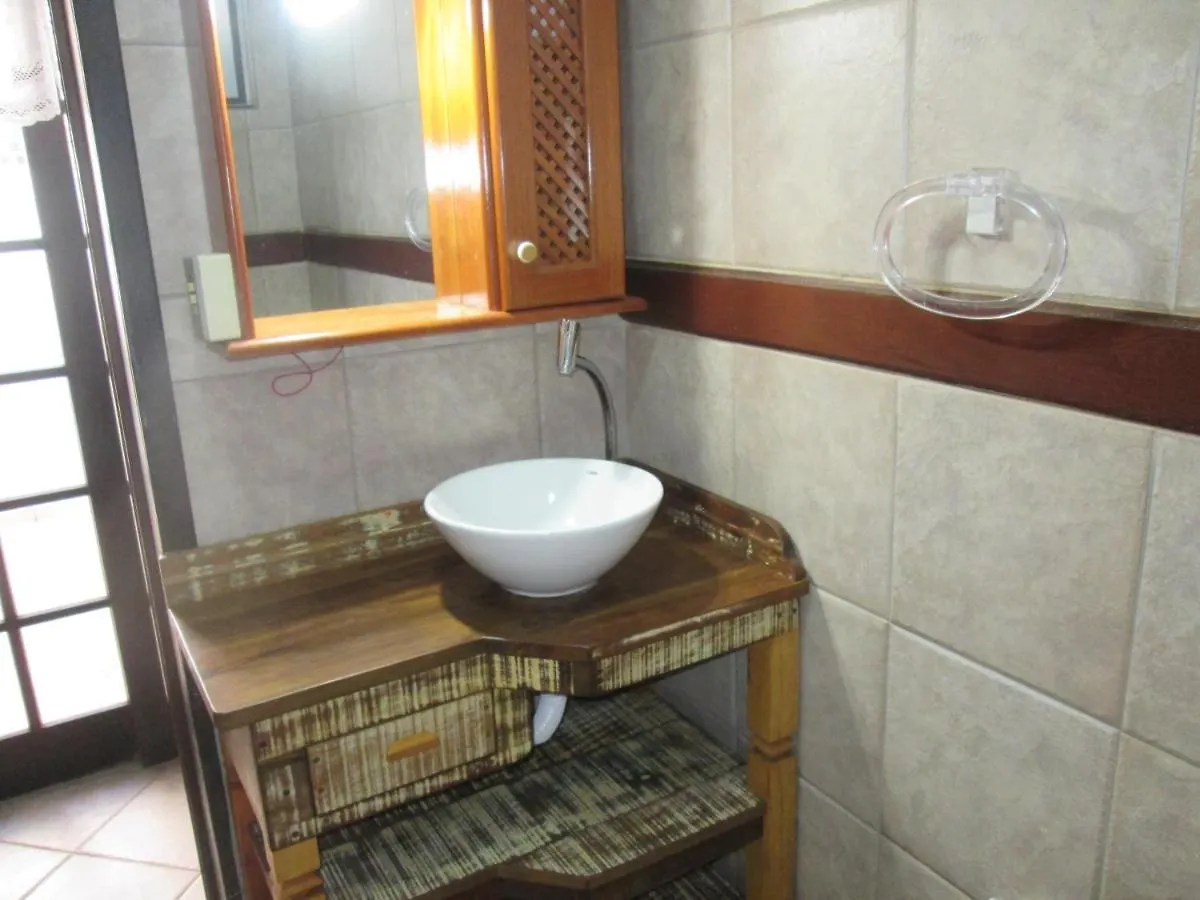 Alugo Casa Em Penha Sc Com Piscina 50 Metros Da Praia 4 Qtos 2 Ar 2 Bh E Top Ferienhaus
