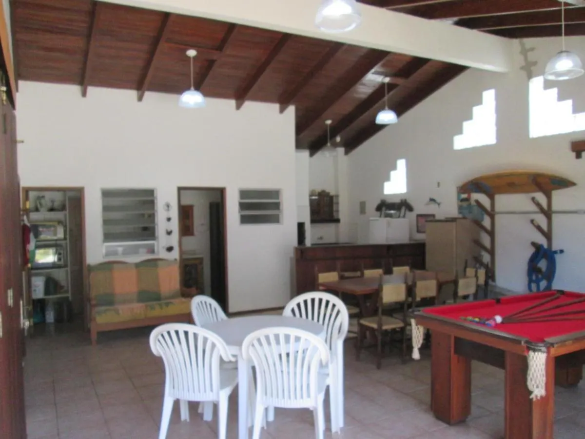 Alugo Casa Em Penha Sc Com Piscina 50 Metros Da Praia 4 Qtos 2 Ar 2 Bh E Top בית נופש פנייה