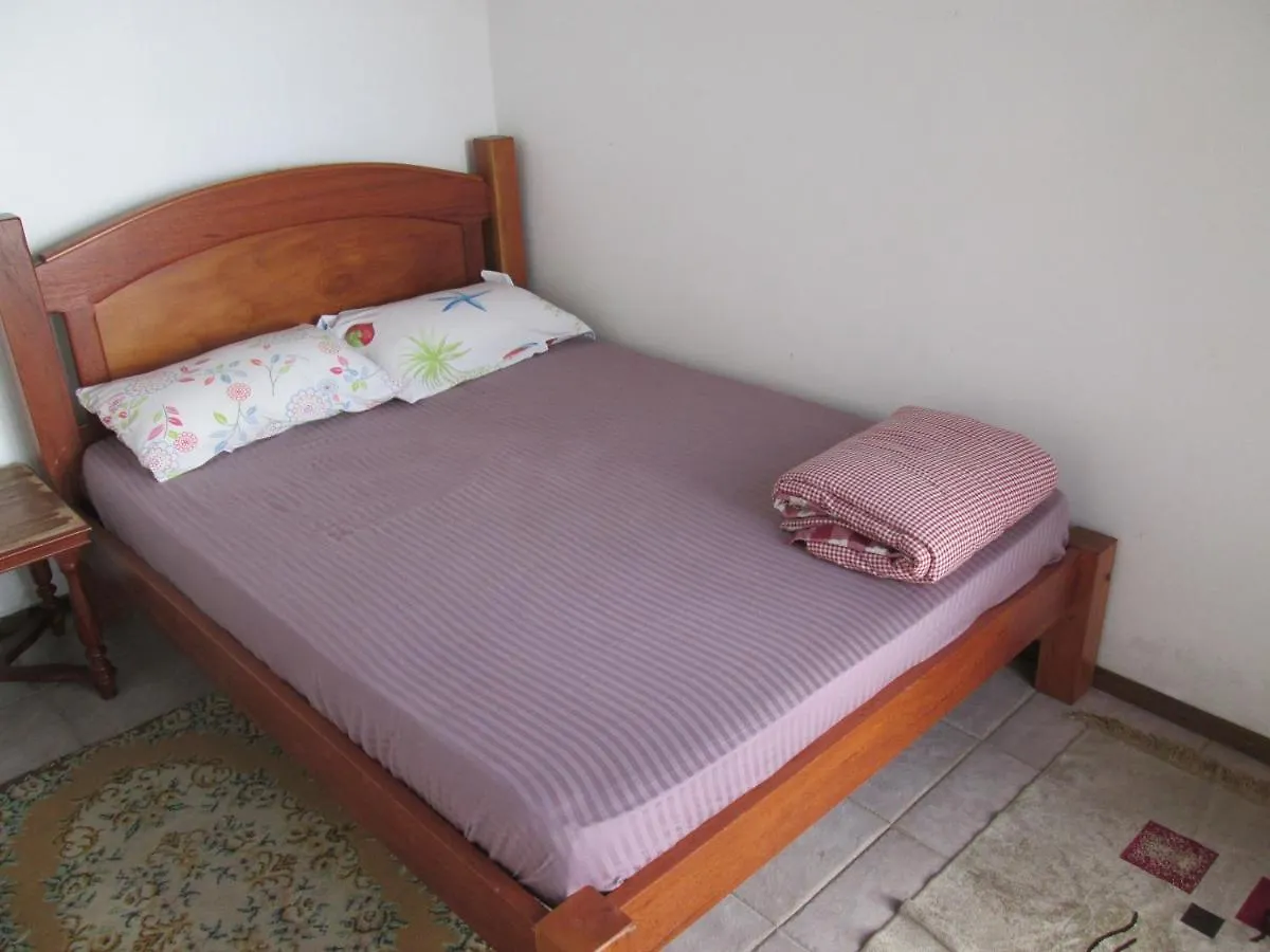 Alugo Casa Em Penha Sc Com Piscina 50 Metros Da Praia 4 Qtos 2 Ar 2 Bh E Top בית נופש פנייה