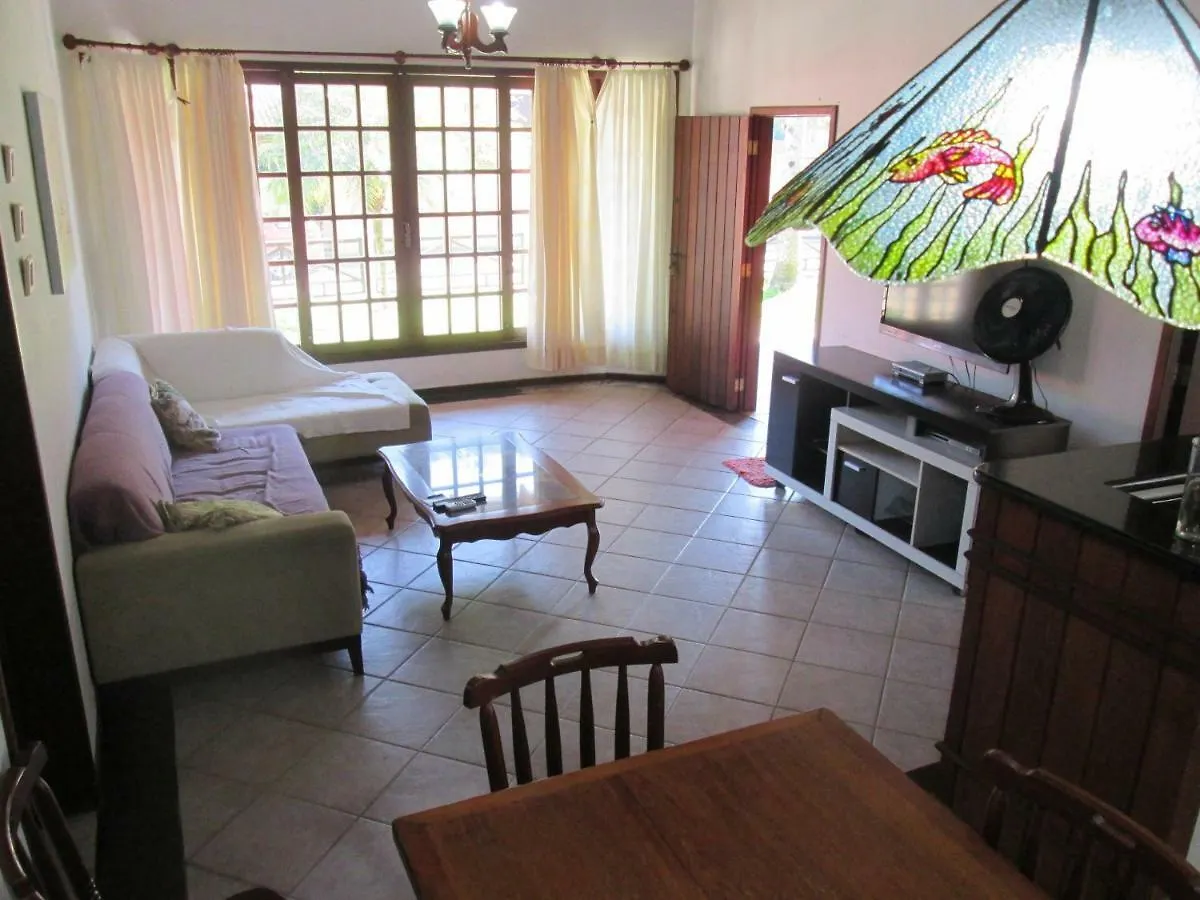 Alugo Casa Em Penha Sc Com Piscina 50 Metros Da Praia 4 Qtos 2 Ar 2 Bh E Top ברזיל